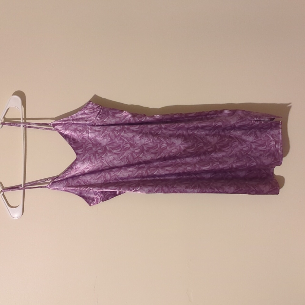 AND NOW THIS✨ Sexy purple mini dress